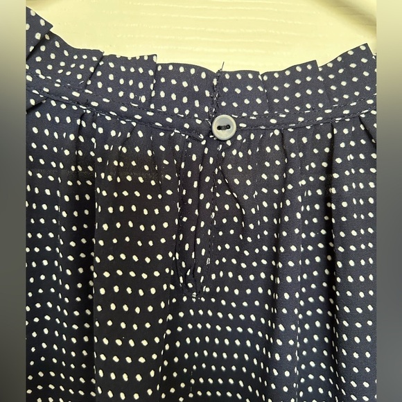 4/$20 Adrianna Papell polka dot ruffle flounce blouse- size L - Picture 7 of 9